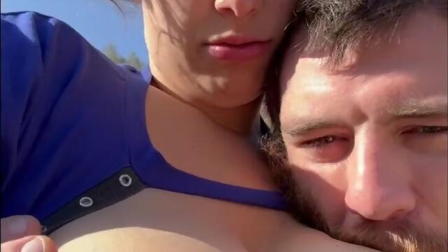 I invite my neighbor over drink hot milk out of my tit