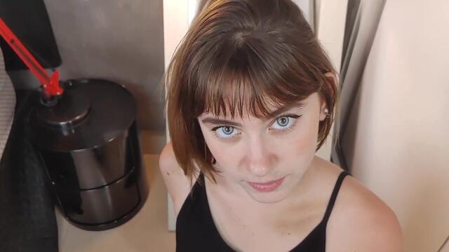 Hot teen gags on cock until she gets cum in her mouth